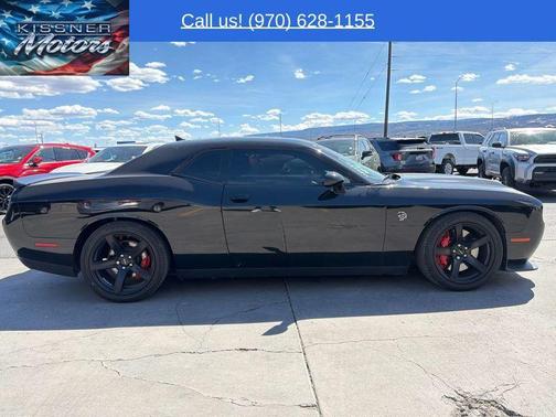 Pitch Black Clearcoat 2019 Dodge Challenger SRT Hellcat