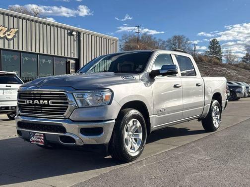 Billet Silver Metallic Clearcoat 2024 RAM 1500 Laramie