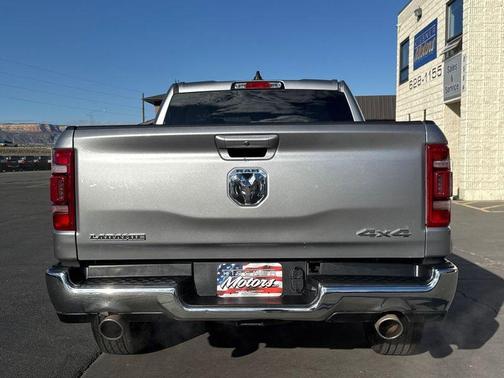 Billet Silver Metallic Clearcoat 2024 RAM 1500 Laramie