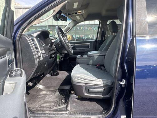 True Blue Pearlcoat 2014 RAM 1500 SLT