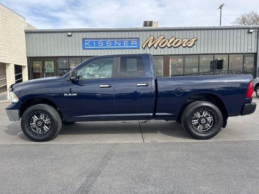 True Blue Pearlcoat 2014 RAM 1500 SLT
