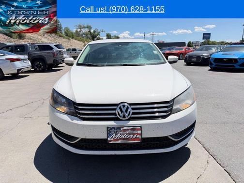 Candy White 2013 Volkswagen Passat 2.5 SE