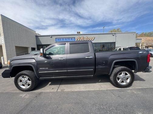 Iridium Metallic 2016 GMC Sierra 2500 SLT