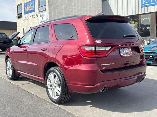 Octane Red Pearlcoat 2024 Dodge Durango GT