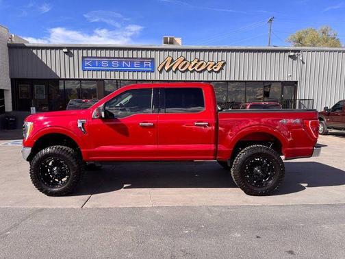 Red Metallic 2022 Ford F-150 XLT