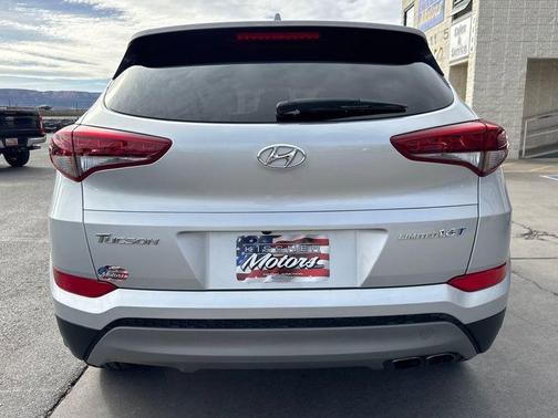 Molten Silver 2018 Hyundai TUCSON Limited