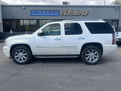 2010 GMC Yukon Denali