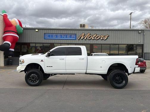 Bright White Clearcoat 2023 RAM 3500 Laramie
