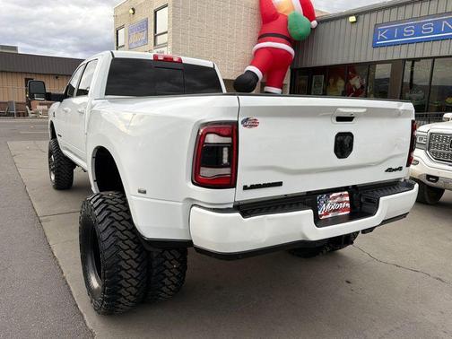 Bright White Clearcoat 2023 RAM 3500 Laramie