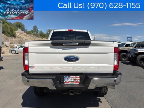White Platinum Clearcoat Metallic 2018 Ford F-250 Lariat
