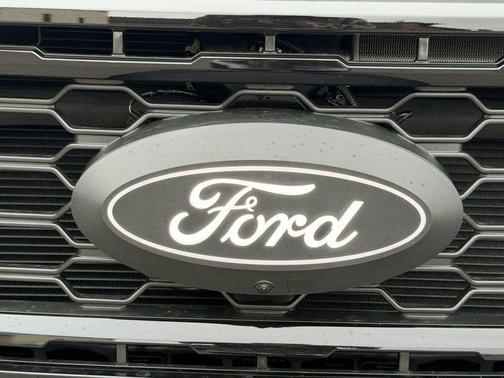 Gray Metallic 2026 Ford F-250 Lariat