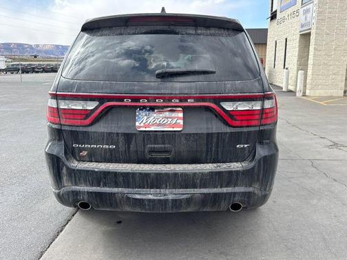 DB Black Crystal Clearcoat 2024 Dodge Durango GT