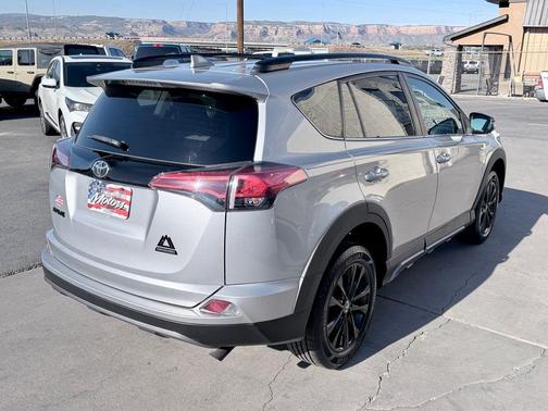 Silver Sky Metallic 2018 Toyota RAV4 Adventure