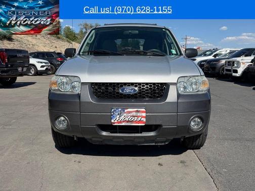 Silver 2005 Ford Escape XLT