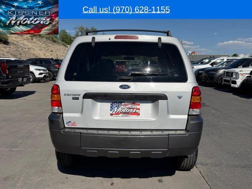 Silver 2005 Ford Escape XLT