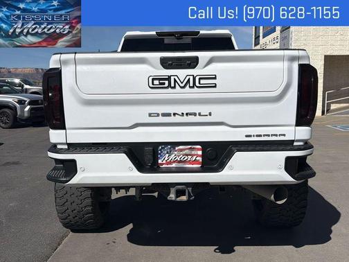 White 2020 GMC Sierra 2500 Denali