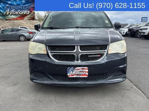 Maximum Steel Metallic 2014 Dodge Grand Caravan SXT