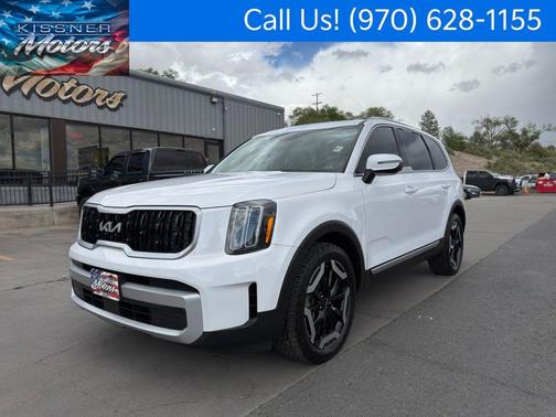 Glacial White Pearl 2024 Kia Telluride EX
