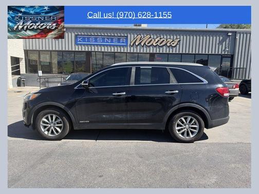 Ebony Black 2016 Kia Sorento LX