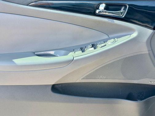 Pacific Blue Pearl Mica 2013 Hyundai SONATA Limited