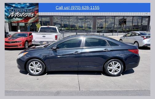 Pacific Blue Pearl Mica 2013 Hyundai SONATA Limited