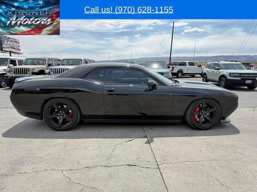 Pitch Black Clearcoat 2015 Dodge Challenger SRT 392