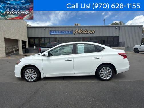 Cloud White 2016 Nissan Sentra SV