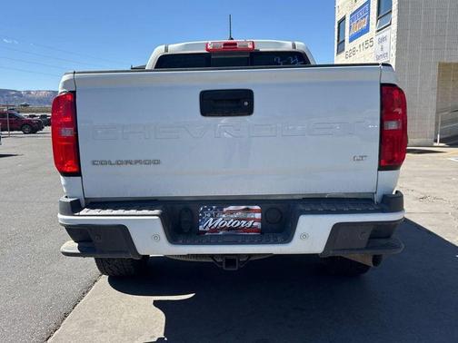 Summit White 2021 Chevrolet Colorado LT