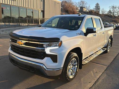 White 2024 Chevrolet Silverado 1500 LT