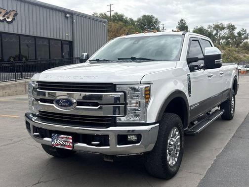 White 2019 Ford F-350 King Ranch