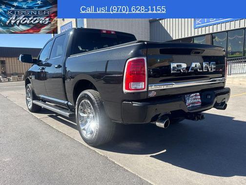 Brilliant Black Crystal Pearlcoat 2017 RAM 1500 Longhorn