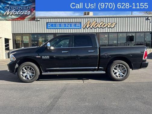 Brilliant Black Crystal Pearlcoat 2017 RAM 1500 Longhorn