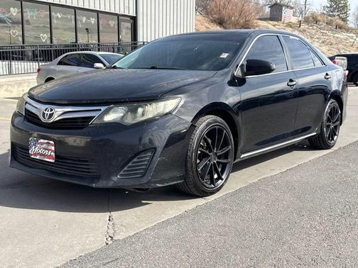 Black 2014 Toyota Camry LE