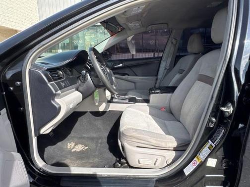 Black 2014 Toyota Camry LE