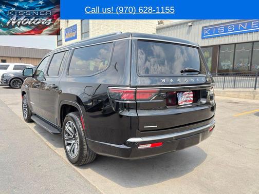 Diamond Black 2023 Jeep Wagoneer L Series II