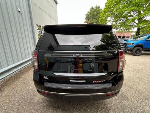 Black 2022 Chevrolet Tahoe RST