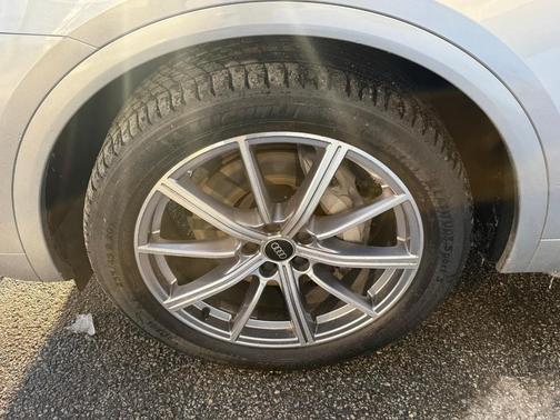 2023 Audi Q5 e 55 S line quattro Premium