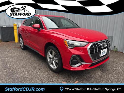 2020 Audi Q3 45 S line Premium