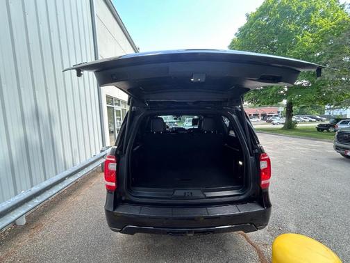 Black Metallic 2021 Ford Expedition Max XLT