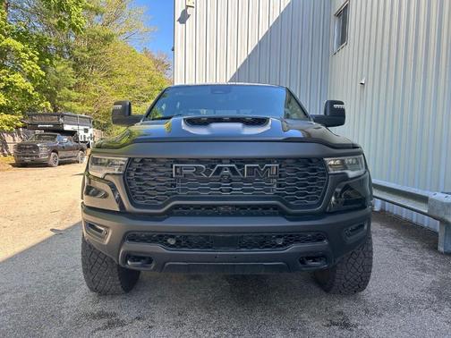 Diamond Black 2026 RAM 1500 RHO