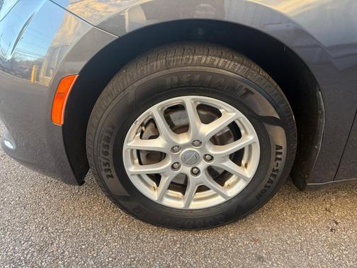 2020 Chrysler Voyager LXI