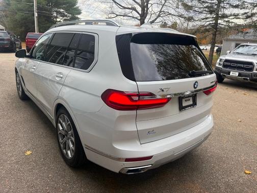 2021 BMW X7 xDrive40i
