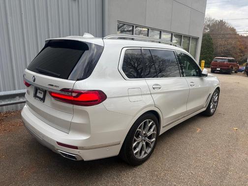 2021 BMW X7 xDrive40i