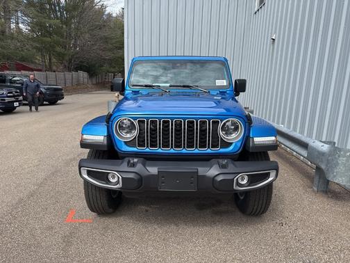 2025 Jeep Wrangler Sahara