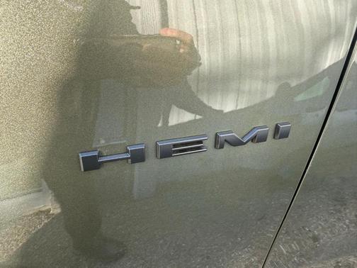 2026 Dodge Durango GT HEMI V8