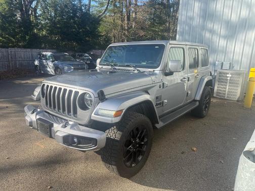 2021 Jeep Wrangler Unlimited Sahara Altitude