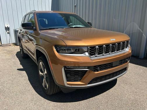 Copper 2026 Jeep Grand Cherokee Limited 4x4