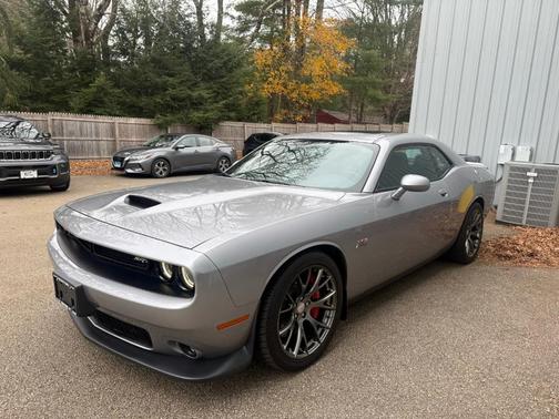 2015 Dodge Challenger SRT 392
