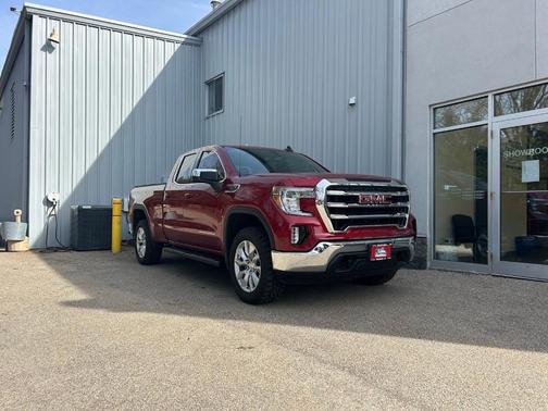 Cayenne Red Tintcoat 2021 GMC Sierra 1500 SLE