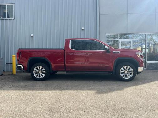 Cayenne Red Tintcoat 2021 GMC Sierra 1500 SLE